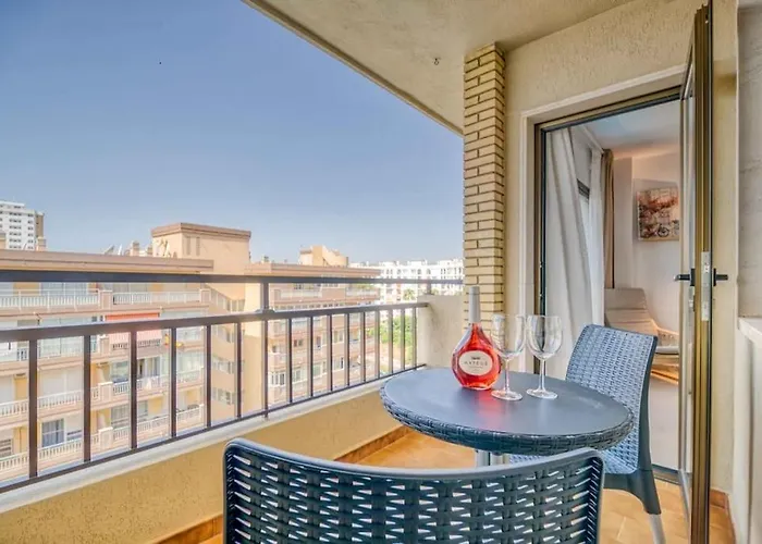 118 - Modern Beachfront Апартаменты *