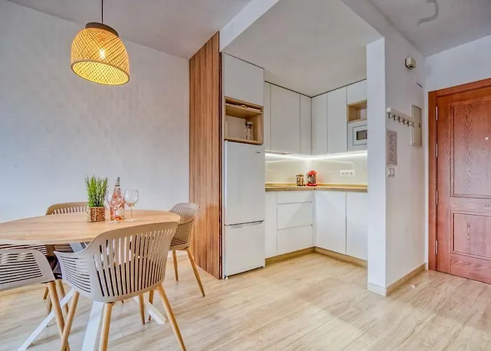 118 - Modern Beachfront Апартаменты Фуэнхирола