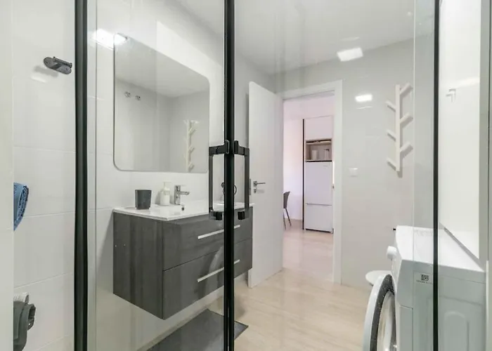 118 - Modern Beachfront Апартаменты *