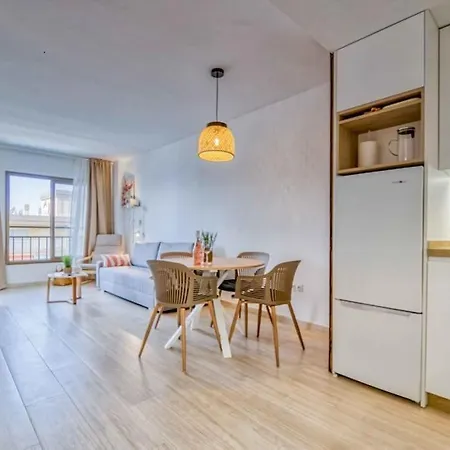 118 - Modern Beachfront * Fuengirola