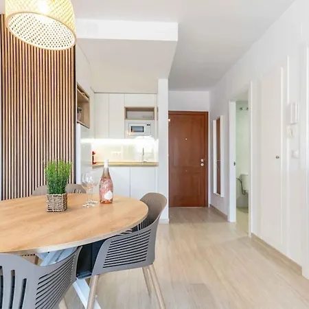 118 - Modern Beachfront Fuengirola